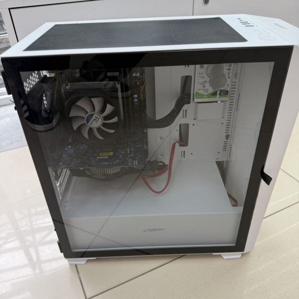 Системный блок ARDOR GAMING  Intel Core i5-4430/ 16 Гб/// NVIDIA GeForce GT 650M 2GB