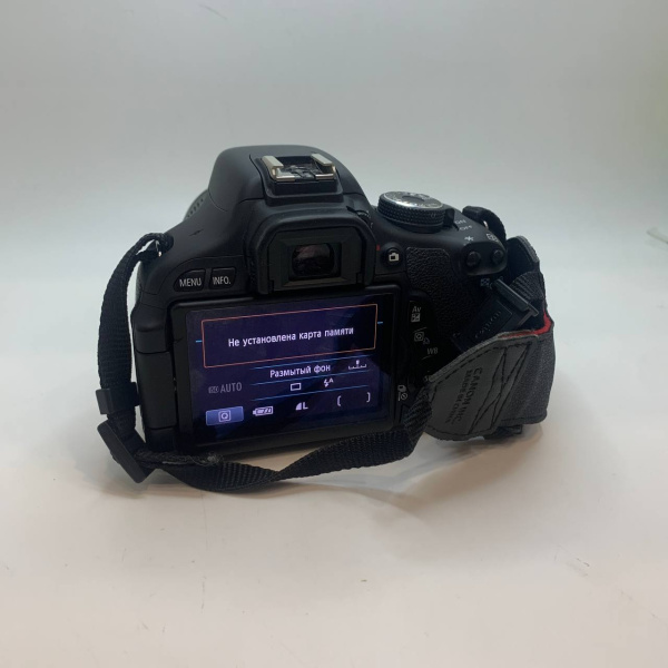 Фотоаппарат CANON EOS 600D Фотоаппарат CANON EOS 600D